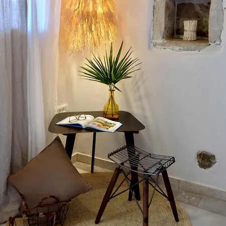 In Barat, Kanfanar With Outdoor Swimming Pool And Wifi Villa Barat (Rovinj)